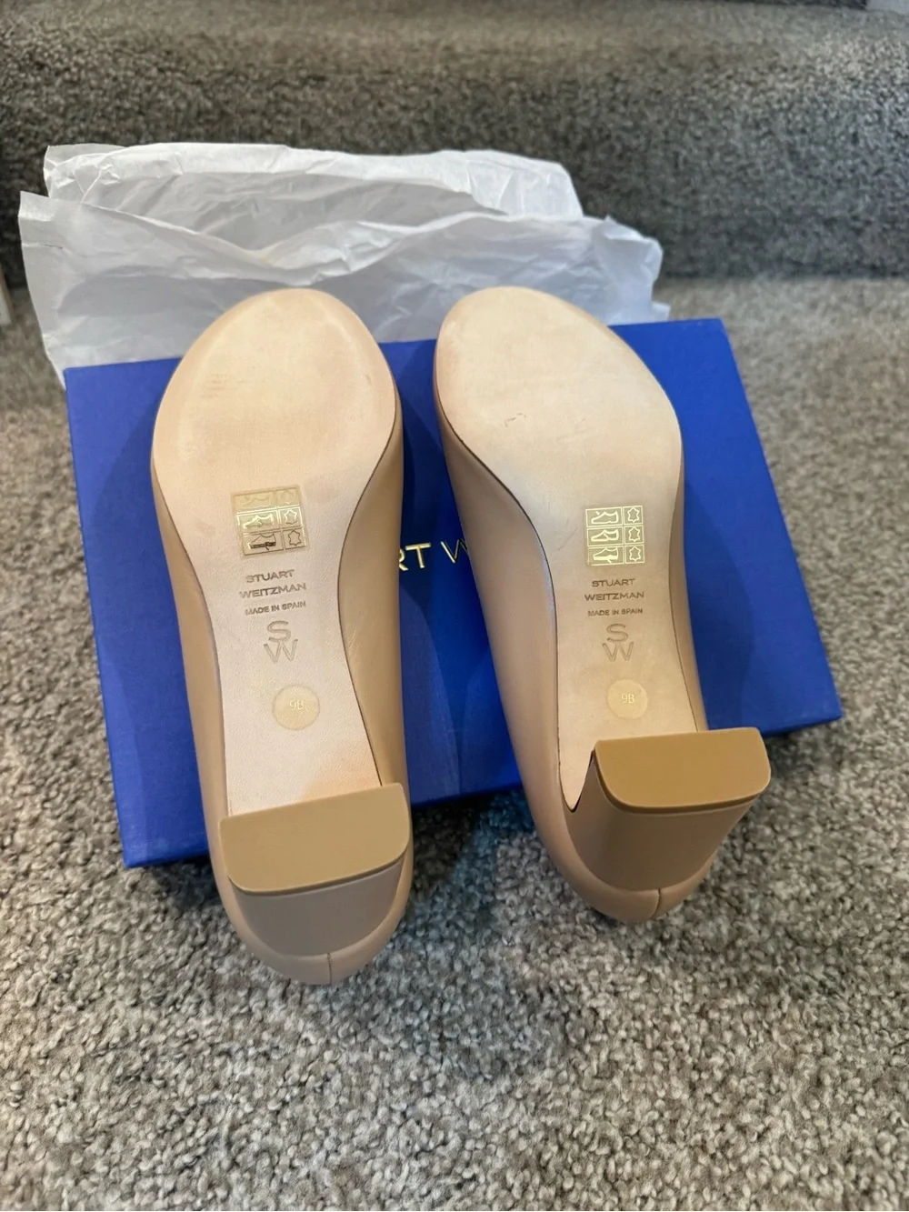 NEW in box: Stuart Weitzman Babette 60 Adobe Nude Tan Block Heel Pump Size 9B